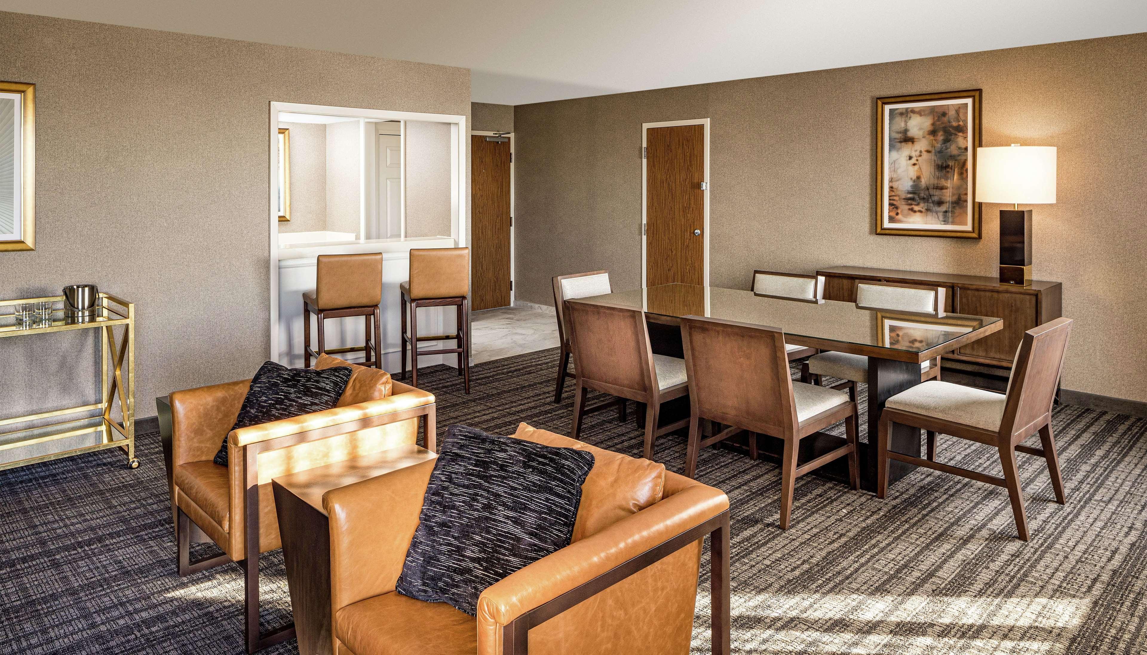 Doubletree By Hilton Dallas Near The Galleria Exterior foto